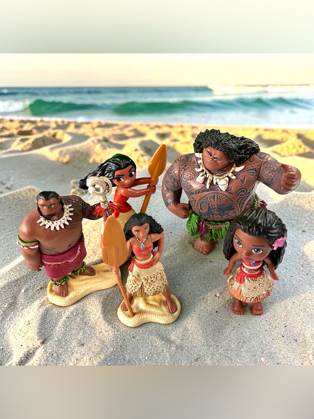 Disney Moana Figure Set - Brown, Tan & Green Play Characters
